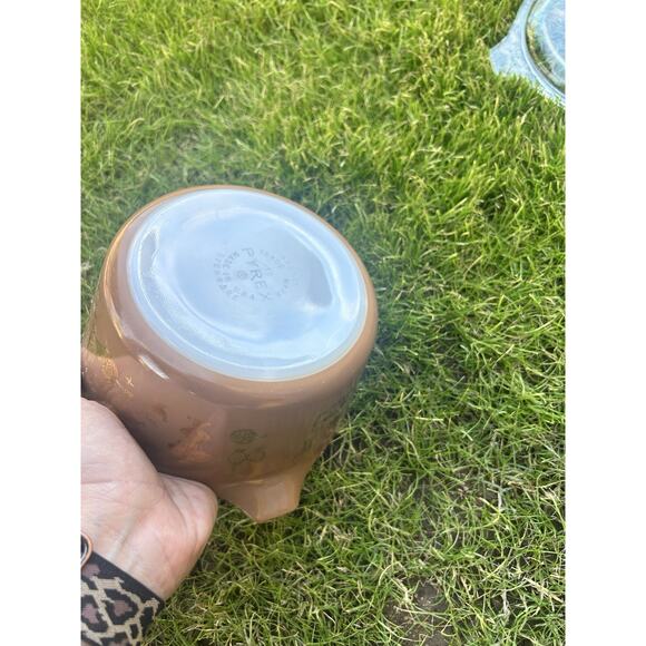 Vintage Pyrex Early American 1 Quart Casserole, #473 with Lid. - Picture 3 of 5